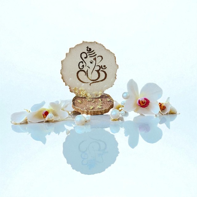 Sacred Ganesha – Blessings in Resin