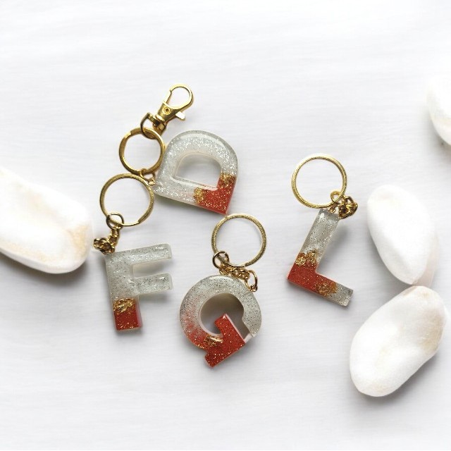 Scintillating Red and White Classic Resin Keychain with Silver glitter - Alphabet D